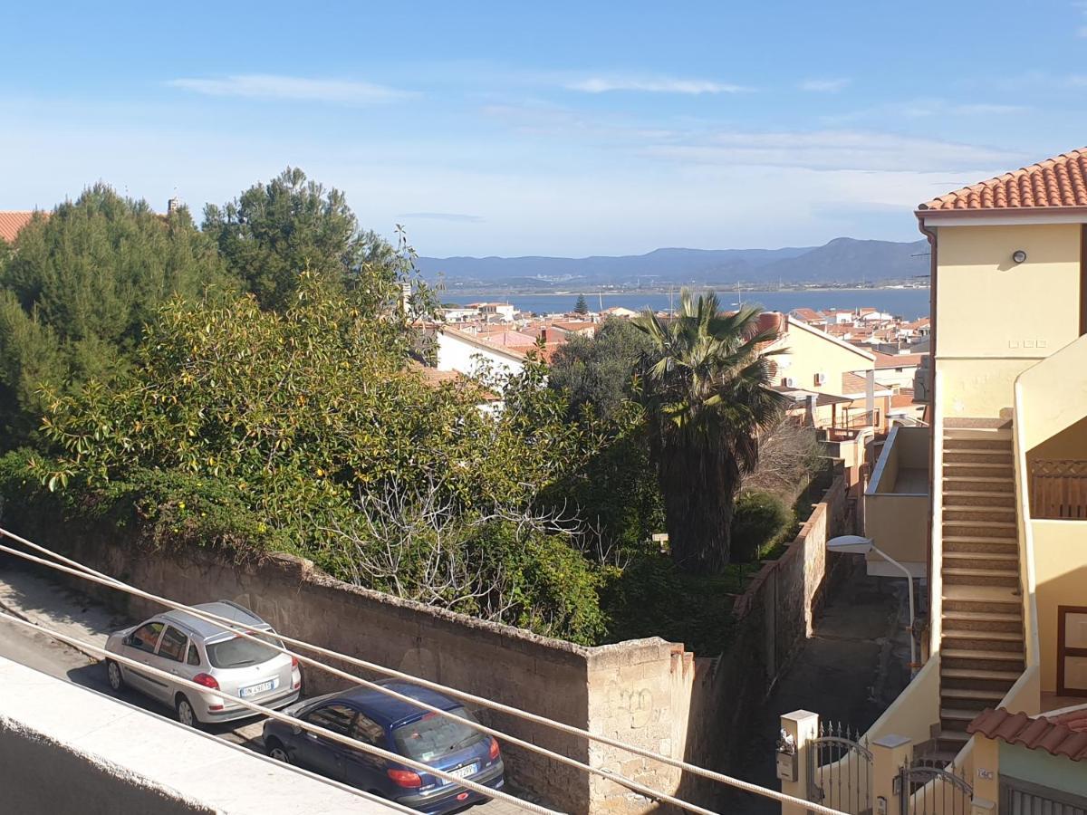 Appartamento In Centro Vista Mare SantʼAntìoco 외부 사진